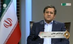 همتی: کاهش ارزش پول ملی به خاطر تحریم‌های ظالمانه و فشار حداکثری بود